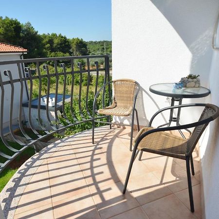 Rita Apartment Cocaletto Rovinj Eksteriør bilde